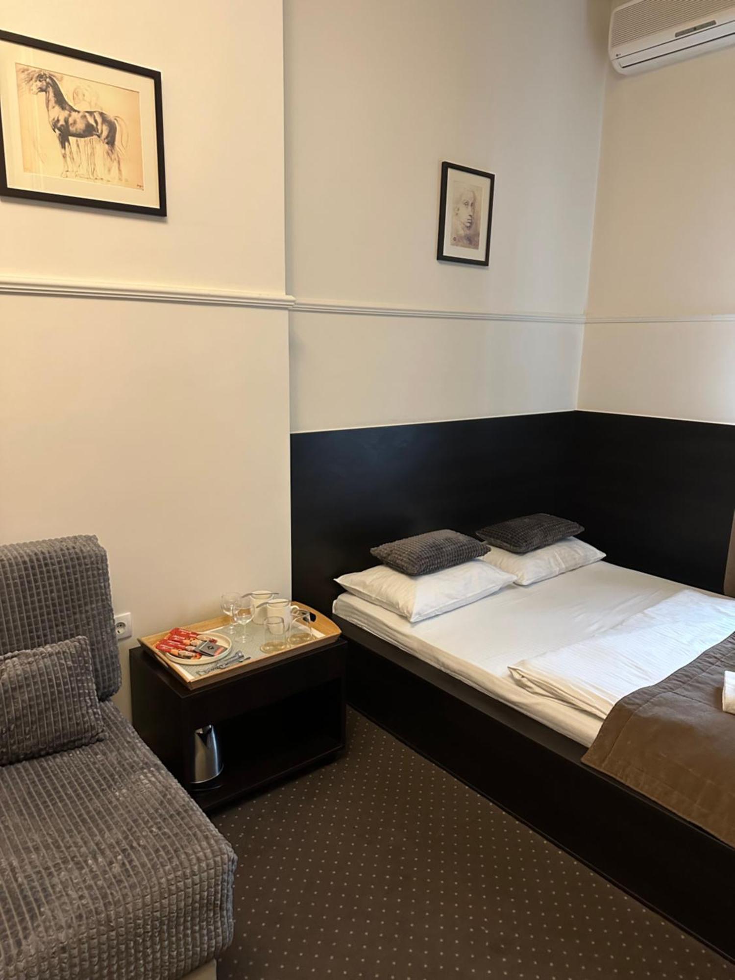 Top Central Rooms เบลเกรด ภายนอก รูปภาพ