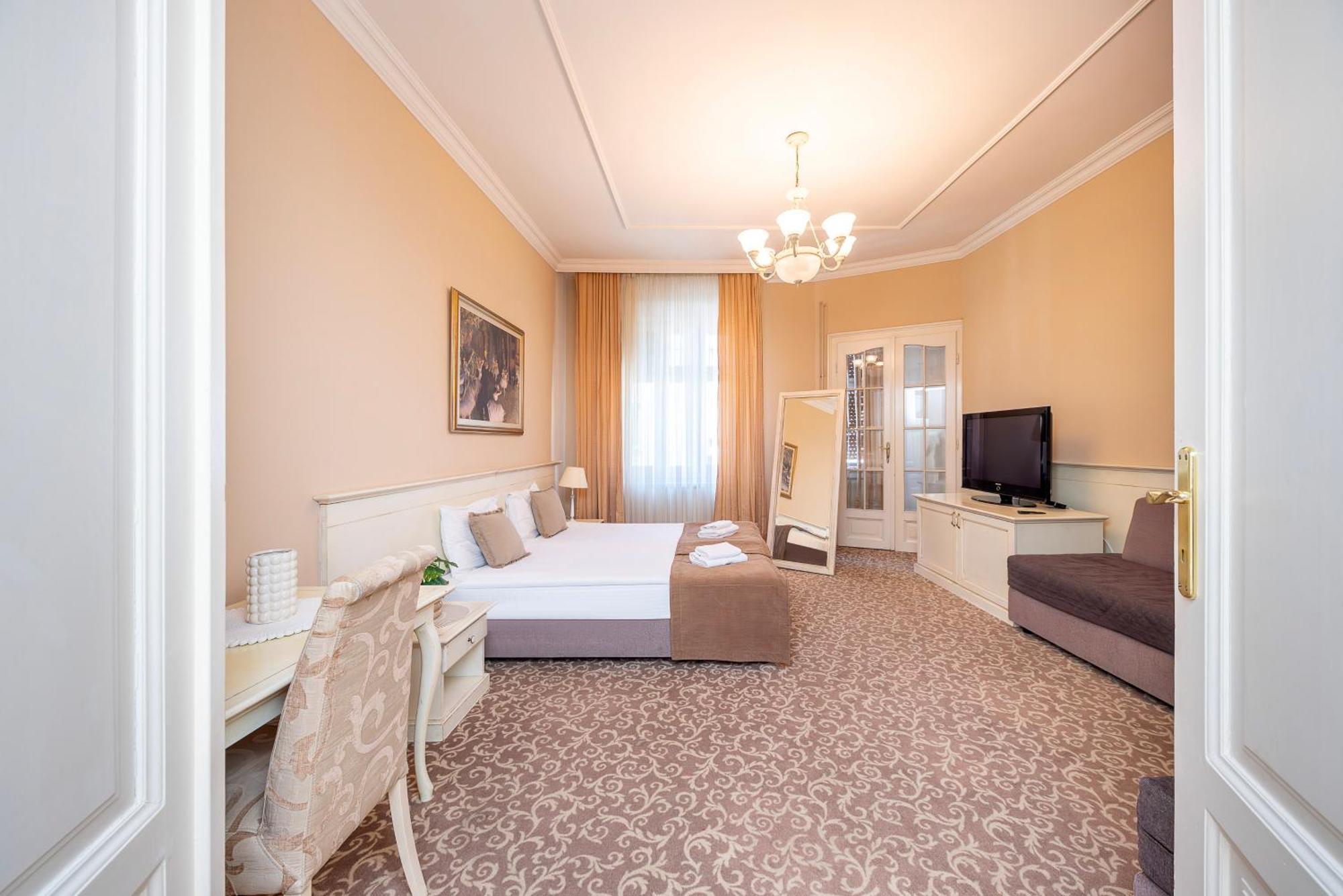 Top Central Rooms เบลเกรด ภายนอก รูปภาพ